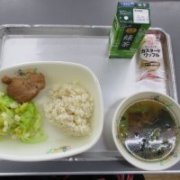 お楽しみ献立！（３月２３日）