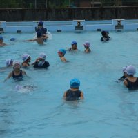 ２年生体育「水泳学習」（６月２１日）