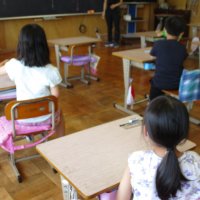 安全に遊ぶには（２年学活）