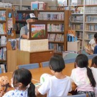 読み聞かせボランティアさん来校