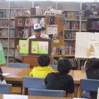 読み聞かせの会