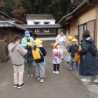 生活科校外学習「町探検」(2学年)