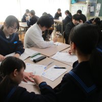 ３年生　授業に集中！