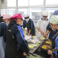 ３年１組　調理実習
